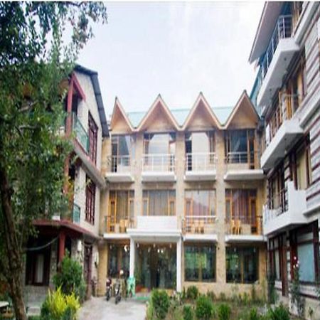 The Grand Welcome Hotel มะนาลี ภายนอก รูปภาพ